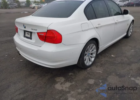 2011 BMW 328I xDrive из США, поврежденный, VIN WBAPK5C56BA662236
